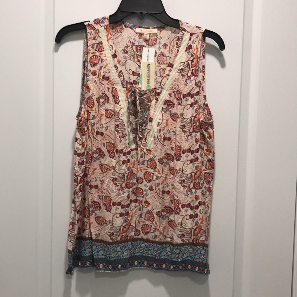 NWT Floral print tank with lace up detail